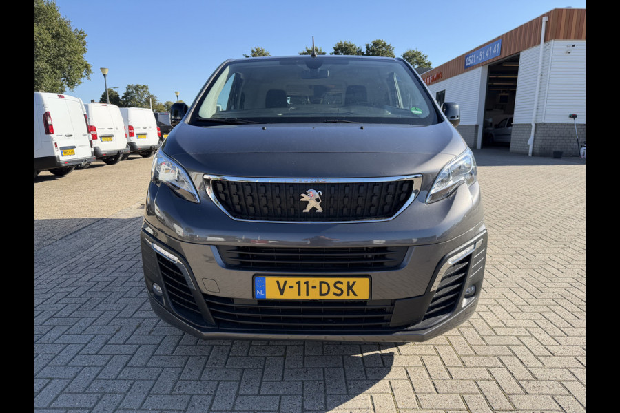 Peugeot Expert 2.0 BlueHDI 145pk automaat S&S L2H1 / vaste prijs rijklaar € 19.950 ex btw / euro 6 / bpm vrij / lease vanaf € 336 / grijs metallic / achteruit rijcamera / trekhaak 2300 kg !