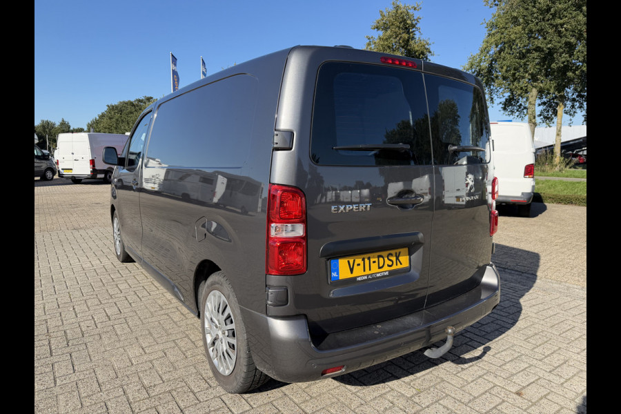 Peugeot Expert 2.0 BlueHDI 145pk automaat S&S L2H1 / vaste prijs rijklaar € 19.950 ex btw / euro 6 / bpm vrij / lease vanaf € 336 / grijs metallic / achteruit rijcamera / trekhaak 2300 kg !