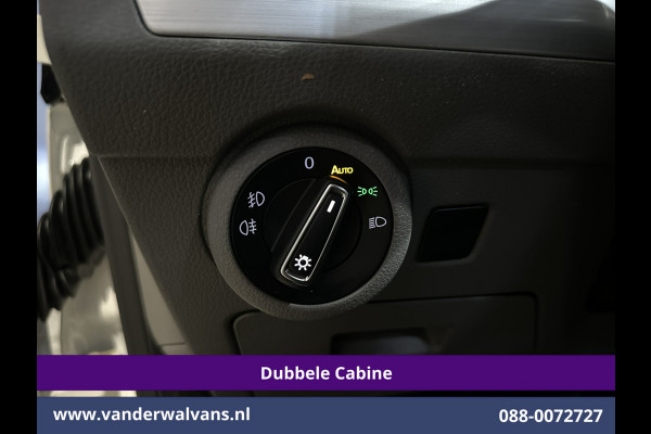 Volkswagen Transporter 2.0 TDI 150pk Automaat L2H1 BULLI Dubbele Cabine Euro6 Airco | 5-Zits | Camera | Navigatie | Apple Carplay LED, Android Auto, Adaptieve Cruisecontrol, LM Velgen, Leder, 2500kg Trekhaak, Parkeersensoren, Verwarmde voorruit