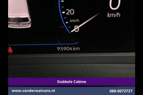 Volkswagen Transporter 2.0 TDI 150pk Automaat L2H1 BULLI Dubbele Cabine Euro6 Airco | 5-Zits | Camera | Navigatie | Apple Carplay LED, Android Auto, Adaptieve Cruisecontrol, LM Velgen, Leder, 2500kg Trekhaak, Parkeersensoren, Verwarmde voorruit