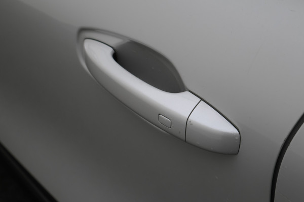 Renault Arkana 1.3 TCe 140 R.S. Line Camera, ACC, Apple Carplay, Elektr. Stoelen, Keyless, PDC