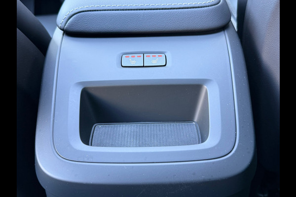 Volvo XC60 2.0 T6 PHEV 350PK AWD Plus Black Edition | SOH 100% | Pano | H/K Sound | Memory | BTW