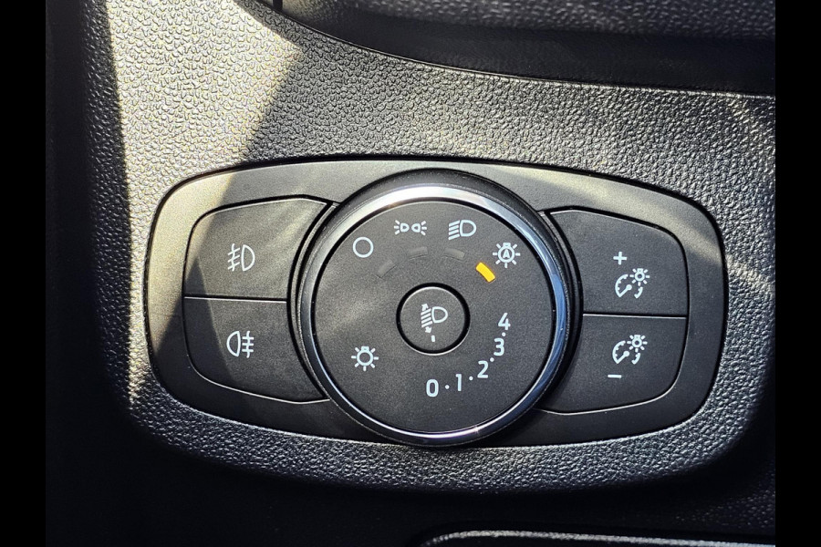 Ford Fiesta 1.0 EcoBoost Hybrid ST-Line X Nieuwstaat | Led | PDC | Navigatie | Achteruitrijcamera | Lane assist | 17'' velgen | Winterpack | B&O audi etc.