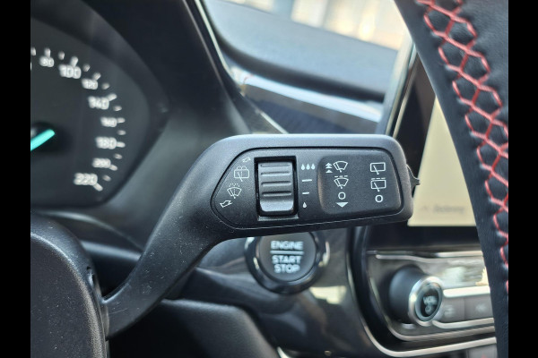 Ford Fiesta 1.0 EcoBoost Hybrid ST-Line X Nieuwstaat | Led | PDC | Navigatie | Achteruitrijcamera | Lane assist | 17'' velgen | Winterpack | B&O audi etc.