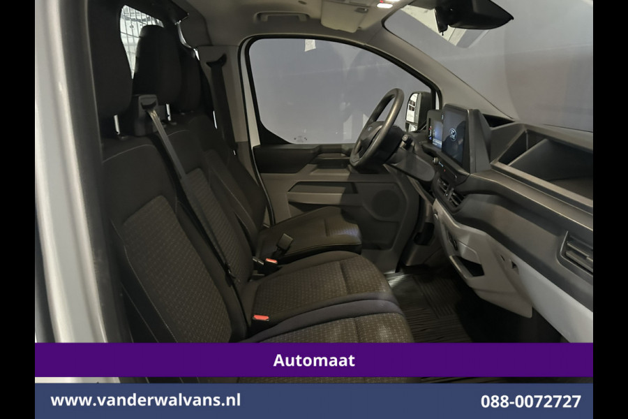 Ford Transit Custom 2.0 TDCI 136pk Automaat L1H1 Euro6 Airco | Camera | Apple Carplay | LED | Cruisecontrol | 2470kg Trekhaak Android Auto, Verwarmde voorruit, Parkeersensoren, Bijrijdersbank
