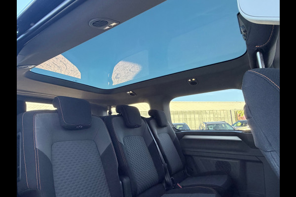 Volkswagen E-Transporter Caravelle PanAmericana 218PK | 8-Zits | Pano | 4-Zone Clima | Winter Pack | BTW