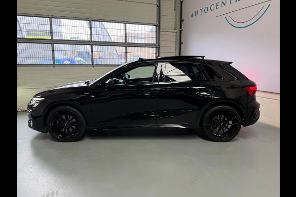 Audi A3 Sportback 40 TFSI e S-Line, Pano, Camera, carplay, Stoelverwarming, Elektrische achterklep,