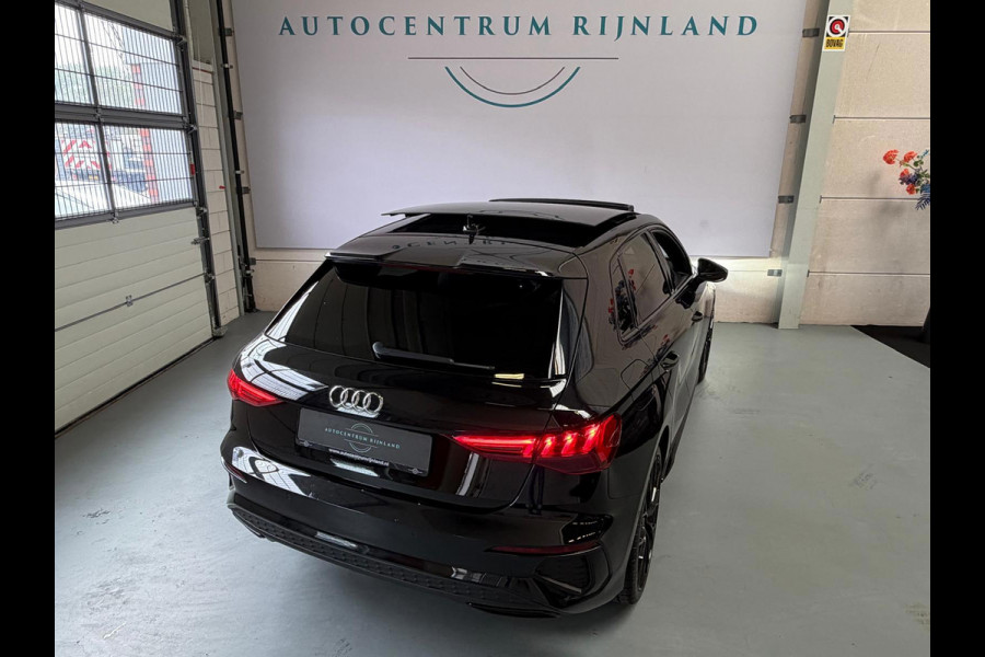 Audi A3 Sportback 40 TFSI e S-Line, Pano, Camera, carplay, Stoelverwarming, Elektrische achterklep,