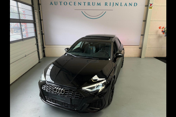 Audi A3 Sportback 40 TFSI e S-Line, Pano, Camera, carplay, Stoelverwarming, Elektrische achterklep,