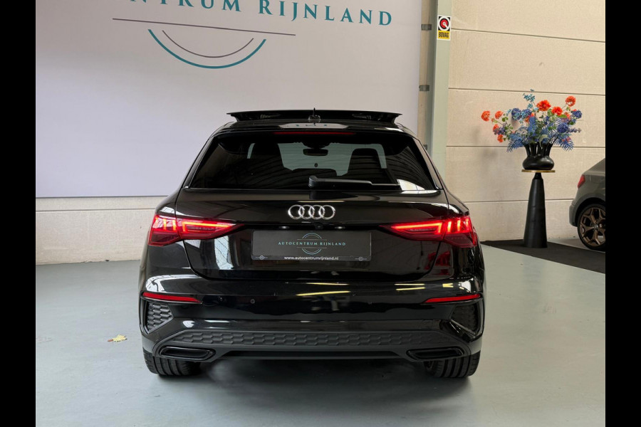 Audi A3 Sportback 40 TFSI e S-Line, Pano, Camera, carplay, Stoelverwarming, Elektrische achterklep,