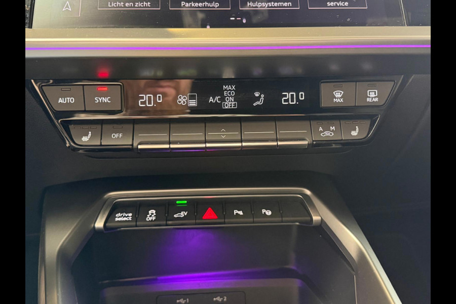 Audi A3 Sportback 40 TFSI e S-Line, Pano, Camera, carplay, Stoelverwarming, Elektrische achterklep,