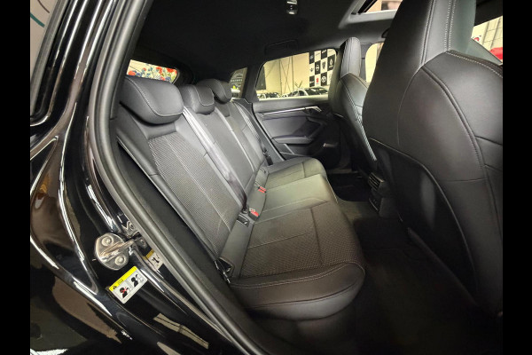Audi A3 Sportback 40 TFSI e S-Line, Pano, Camera, carplay, Stoelverwarming, Elektrische achterklep,