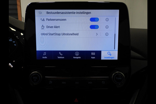 Ford Fiesta 1.0 EcoBoost Hybrid Titanium NAVI/CLIMA/LED/PDC/15"LMV!