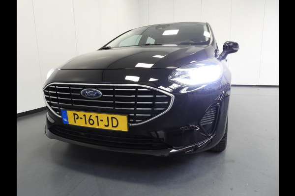 Ford Fiesta 1.0 EcoBoost Hybrid Titanium NAVI/CLIMA/LED/PDC/15"LMV!