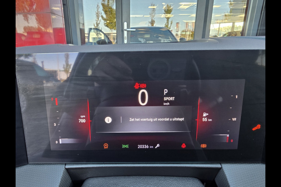 Opel Astra 1.2 Turbo GS | Technologie-pakket | achteruitrij assistent, dodehoekdetectie, draadloze telefoonlader, head-up display, matrix l