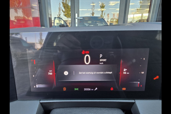 Opel Astra 1.2 Turbo GS | Technologie-pakket | achteruitrij assistent, dodehoekdetectie, draadloze telefoonlader, head-up display, matrix l