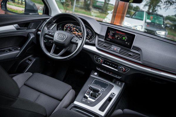Audi Q5 50 TFSI e Quattro Pro Line | Luchtvering | Matrix LED | Inparkeersysteem | Drive select | Trekhaak | Navigatie | SoH 94% |