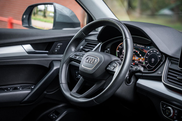 Audi Q5 50 TFSI e Quattro Pro Line | Luchtvering | Matrix LED | Inparkeersysteem | Drive select | Trekhaak | Navigatie | SoH 94% |