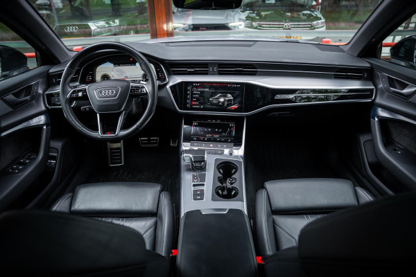 Audi A6 Avant 55 TFSI E quattro Competition S-line | Panoramadak | Stuur + stoelverwarming | Memory Seats | Leder | Appconnect |