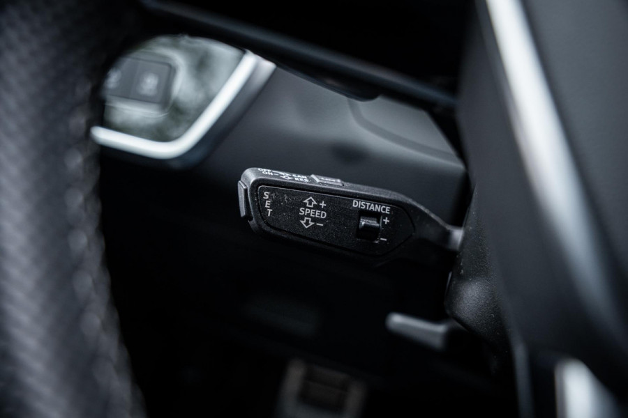 Audi A6 Avant 55 TFSI E quattro Competition S-line | Panoramadak | Stuur + stoelverwarming | Memory Seats | Leder | Appconnect |