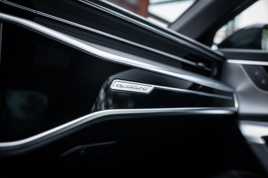 Audi A6 Avant 55 TFSI E quattro Competition S-line | Panoramadak | Stuur + stoelverwarming | Memory Seats | Leder | Appconnect |