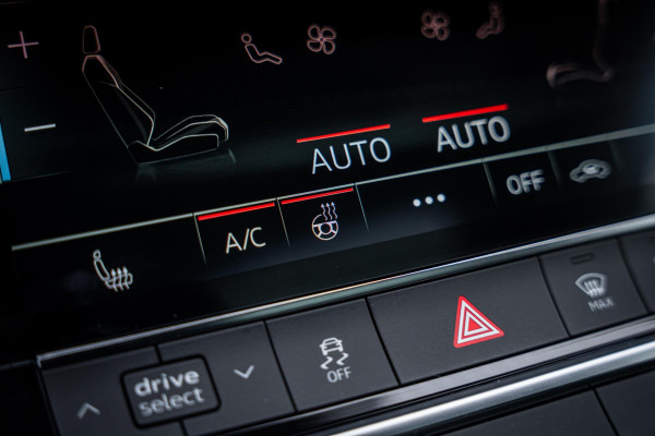 Audi A6 Avant 55 TFSI E quattro Competition S-line | Panoramadak | Stuur + stoelverwarming | Memory Seats | Leder | Appconnect |