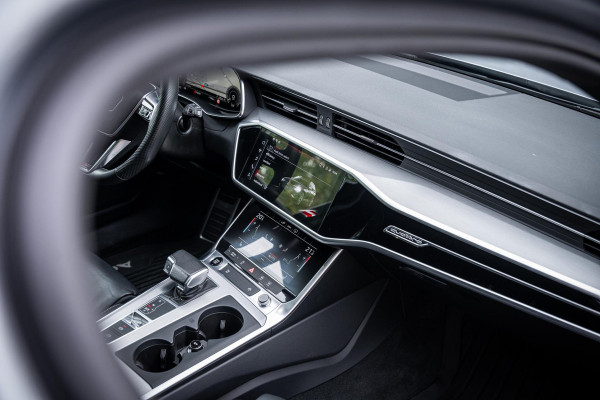 Audi A6 Avant 55 TFSI E quattro Competition S-line | Panoramadak | Stuur + stoelverwarming | Memory Seats | Leder | Appconnect |