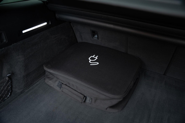 Audi A6 Avant 55 TFSI E quattro Competition S-line | Panoramadak | Stuur + stoelverwarming | Memory Seats | Leder | Appconnect |