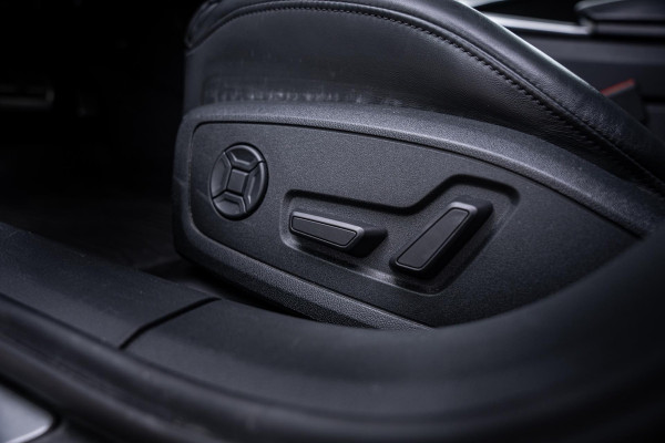 Audi A6 Avant 55 TFSI E quattro Competition S-line | Panoramadak | Stuur + stoelverwarming | Memory Seats | Leder | Appconnect |