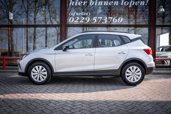 Seat Arona 1.0 TSI Style | Camera | App-connect | Parkeerhulp | Cruise control | LED | DAB+ |