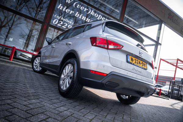 Seat Arona 1.0 TSI Style | Camera | App-connect | Parkeerhulp | Cruise control | LED | DAB+ |