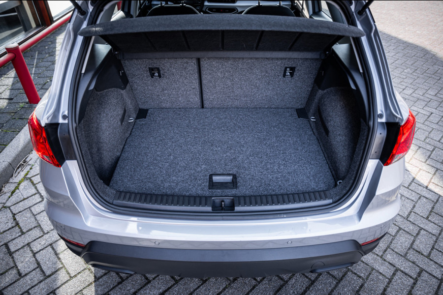 Seat Arona 1.0 TSI Style | Camera | App-connect | Parkeerhulp | Cruise control | LED | DAB+ |