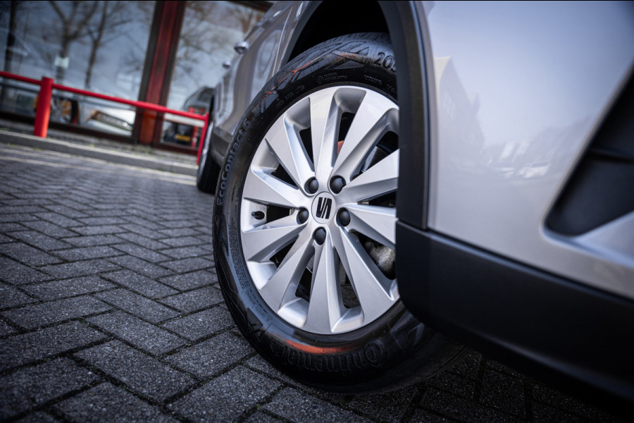 Seat Arona 1.0 TSI Style | Camera | App-connect | Parkeerhulp | Cruise control | LED | DAB+ |