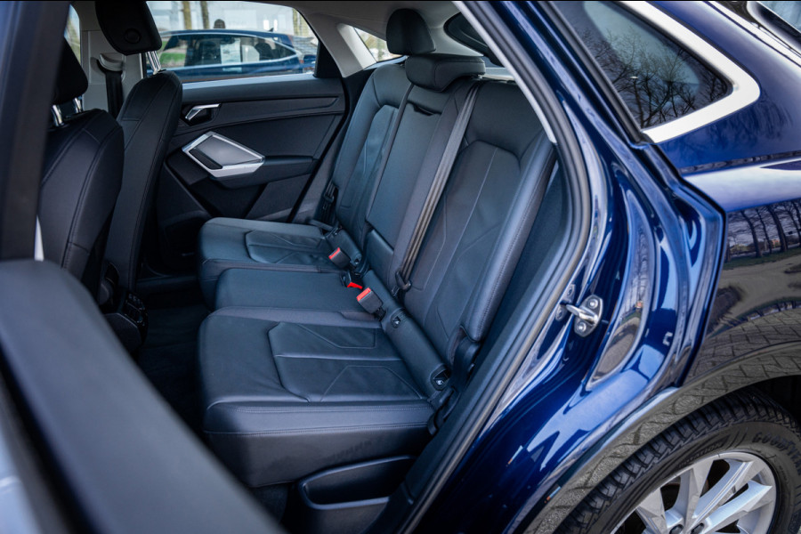 Audi Q3 Sportback 45 TFSIe Advanced Edition | Navigatie | PDC | 20" lmv | LED | Camera | Cruise