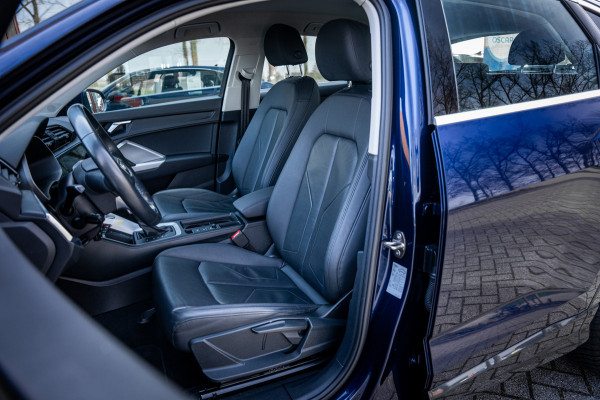 Audi Q3 Sportback 45 TFSIe Advanced Edition | Navigatie | PDC | 20" lmv | LED | Camera | Cruise