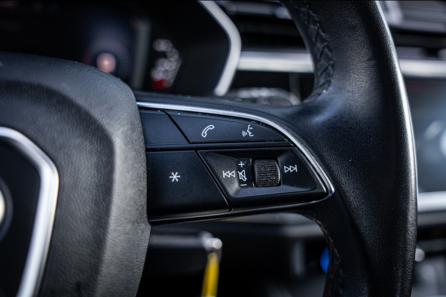 Audi Q3 Sportback 45 TFSIe Advanced Edition | Navigatie | PDC | 20" lmv | LED | Camera | Cruise