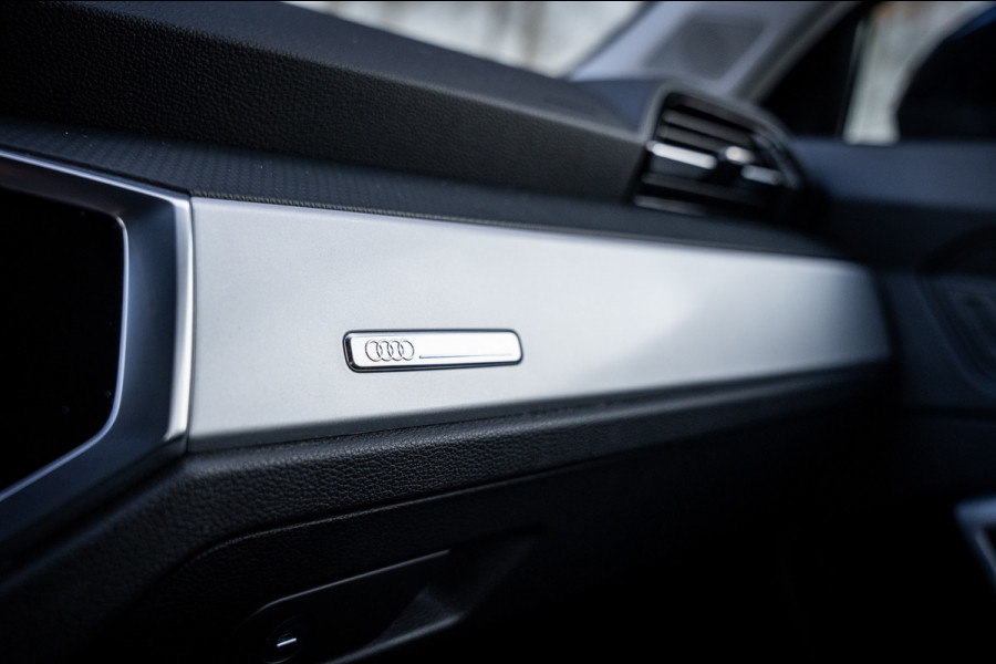 Audi Q3 Sportback 45 TFSIe Advanced Edition | Navigatie | PDC | 20" lmv | LED | Camera | Cruise