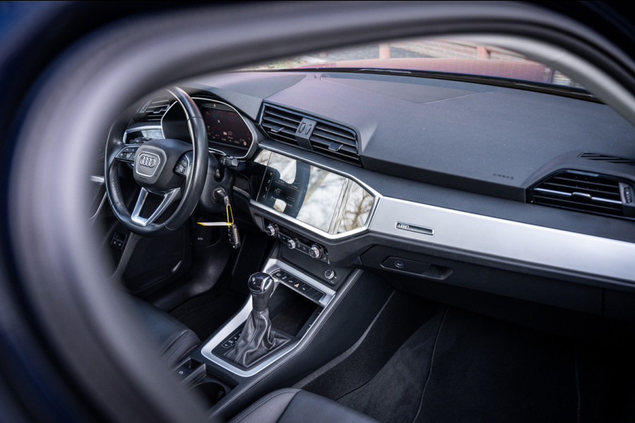 Audi Q3 Sportback 45 TFSIe Advanced Edition | Navigatie | PDC | 20" lmv | LED | Camera | Cruise