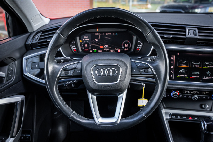 Audi Q3 Sportback 45 TFSIe Advanced Edition | Navigatie | PDC | 20" lmv | LED | Camera | Cruise