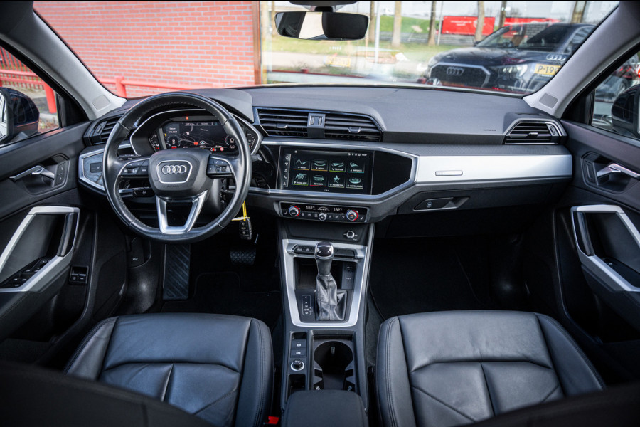 Audi Q3 Sportback 45 TFSIe Advanced Edition | Navigatie | PDC | 20" lmv | LED | Camera | Cruise