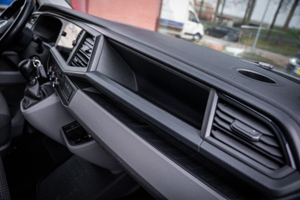 Volkswagen Transporter 2.0 TDI 150pk | L2 | Automaat | Stoelverwarming | Navigatie | Adaptieve cruise control |Carplay |