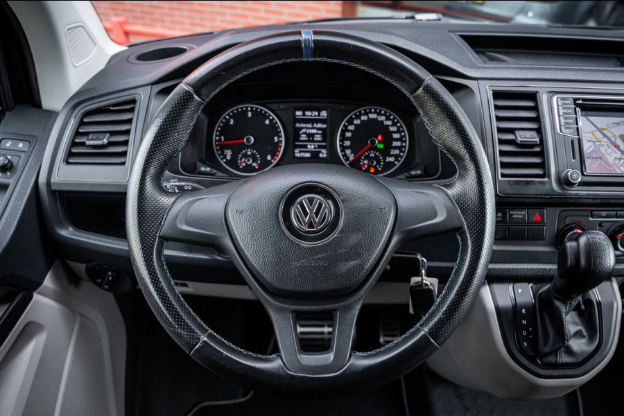 Volkswagen Transporter Kombi 2.0 TDI 150pk DSG aut. | 9 persoons | CarPlay | Cruise Control | Standkachel | Trekhaak | Navi |