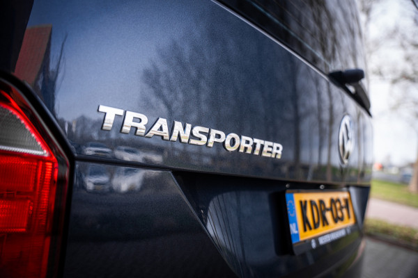 Volkswagen Transporter Kombi 2.0 TDI 150pk DSG aut. | 9 persoons | CarPlay | Cruise Control | Standkachel | Trekhaak | Navi |