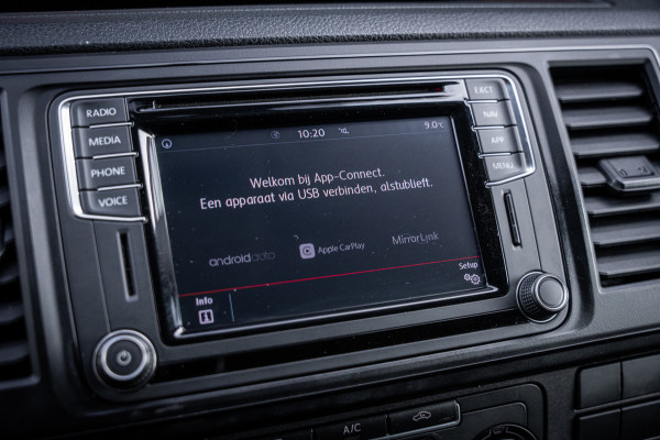 Volkswagen Transporter Kombi 2.0 TDI 150pk DSG aut. | 9 persoons | CarPlay | Cruise Control | Standkachel | Trekhaak | Navi |