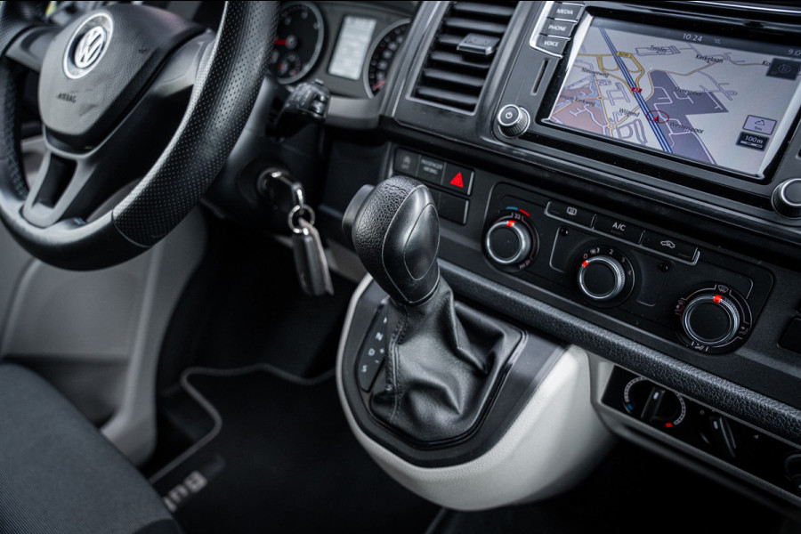 Volkswagen Transporter Kombi 2.0 TDI 150pk DSG aut. | 9 persoons | CarPlay | Cruise Control | Standkachel | Trekhaak | Navi |