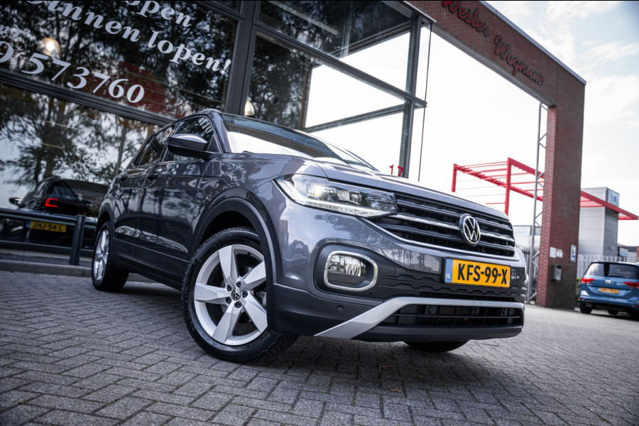 Volkswagen T-Cross 1.5 TSI Style Automaat 150pk | Virtual cockpit | Led | Trekhaak | Adapt. Cruise | Stoelverwarming | Keyless |