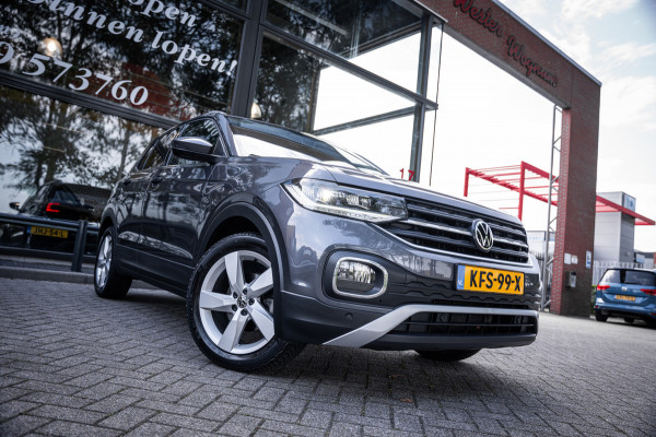 Volkswagen T-Cross 1.5 TSI Style Automaat 150pk | Virtual cockpit | Led | Trekhaak | Adapt. Cruise | Stoelverwarming | Keyless |