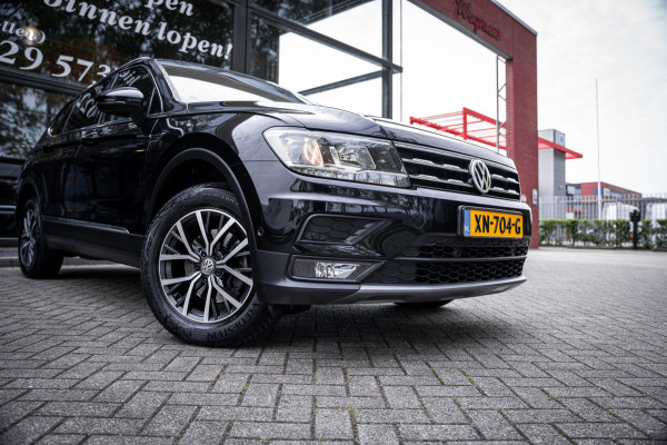 Volkswagen Tiguan Allspace 1.5 TSI Comfortline Business | 7 persoons | Trekhaak | Elektrische achterklep | Navigatie | Carplay |