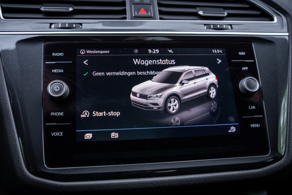 Volkswagen Tiguan Allspace 1.5 TSI Comfortline Business | 7 persoons | Trekhaak | Elektrische achterklep | Navigatie | Carplay |