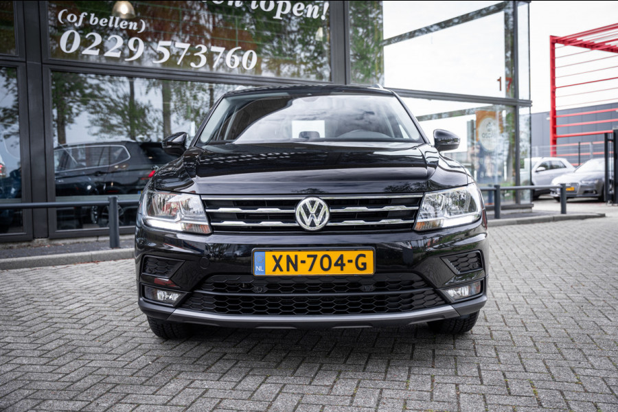 Volkswagen Tiguan Allspace 1.5 TSI Comfortline Business | 7 persoons | Trekhaak | Elektrische achterklep | Navigatie | Carplay |